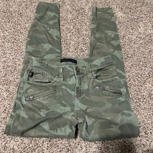 Rock & Republic Womens Camo Skinny Jeans - Size 4